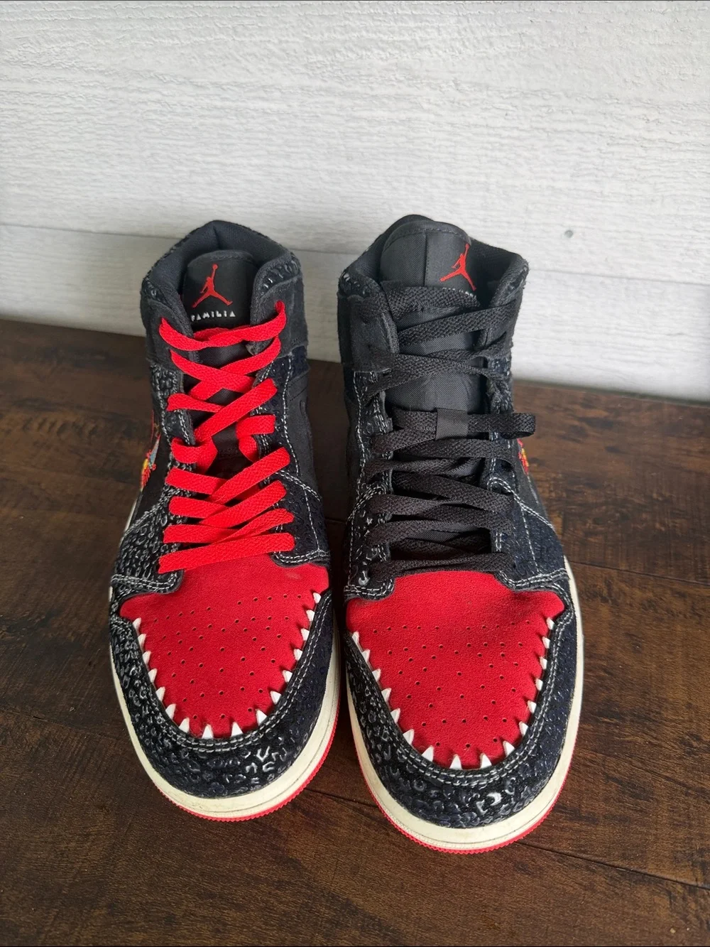 Jordan bold red